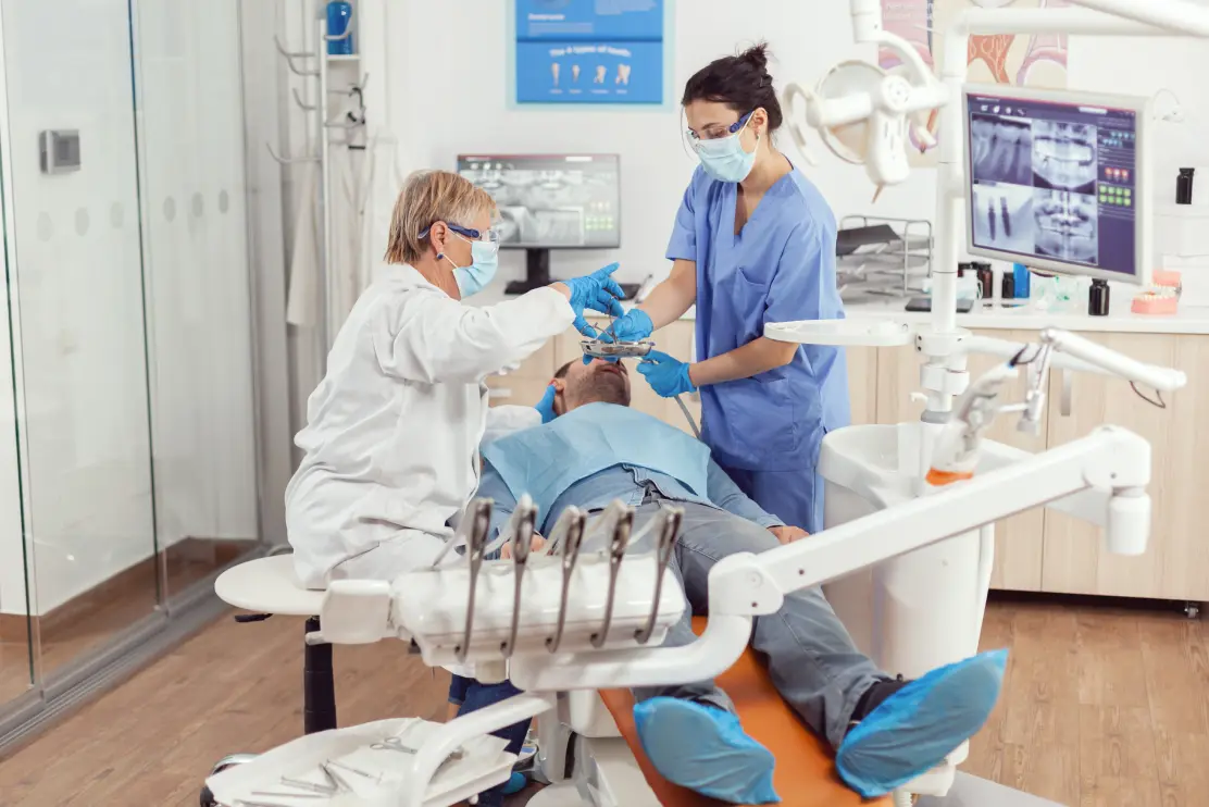 Стоматологічна клініка Сімейна стоматологія
