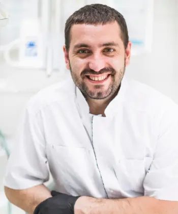 Стеценко Андрій Вікторович Лікар стоматолог. Ортодонт